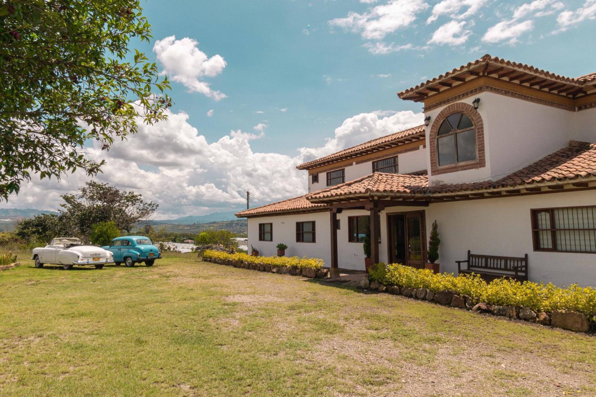 Artemisa Hotel Santa Sofía Εξωτερικό φωτογραφία